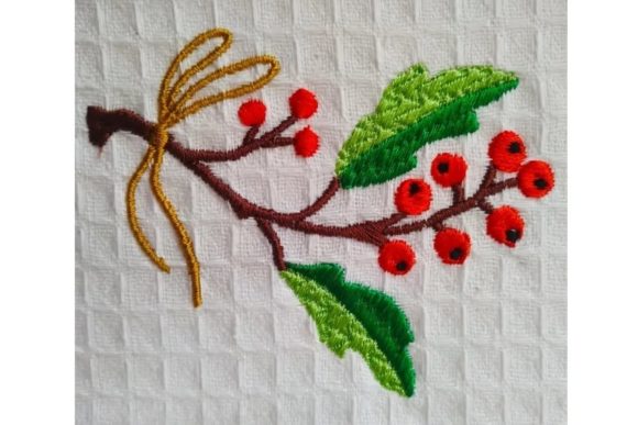 Holly: A Festive Machine Embroidery Design Review